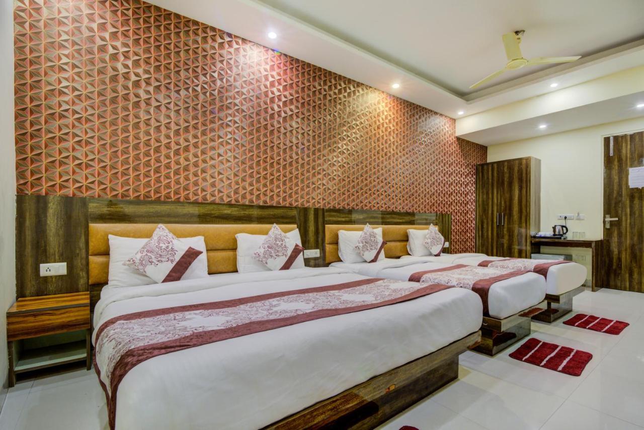 Smart Plaza Delhi Airport New Delhi