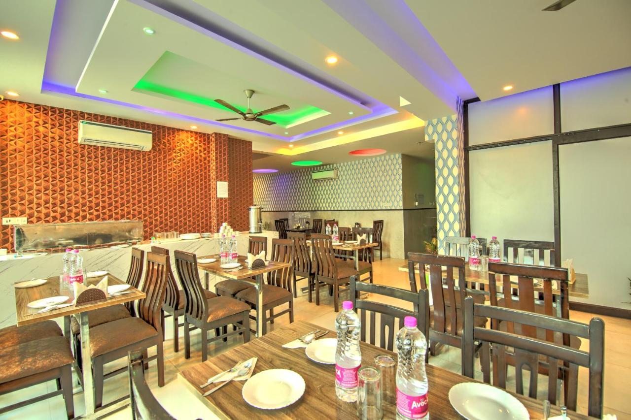 Smart Plaza Delhi Airport 4* New Delhi