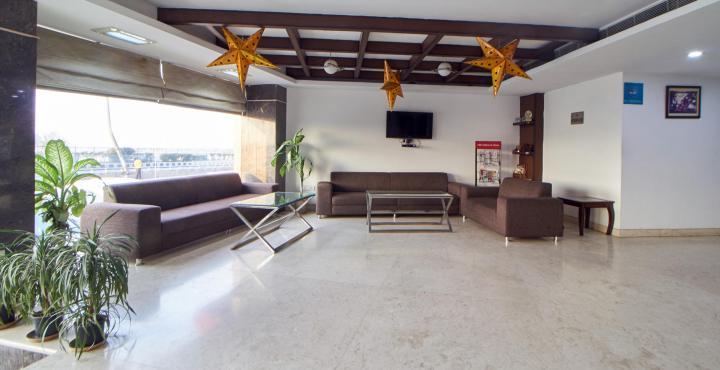 Hotel Smart Plaza Delhi Airport 4*